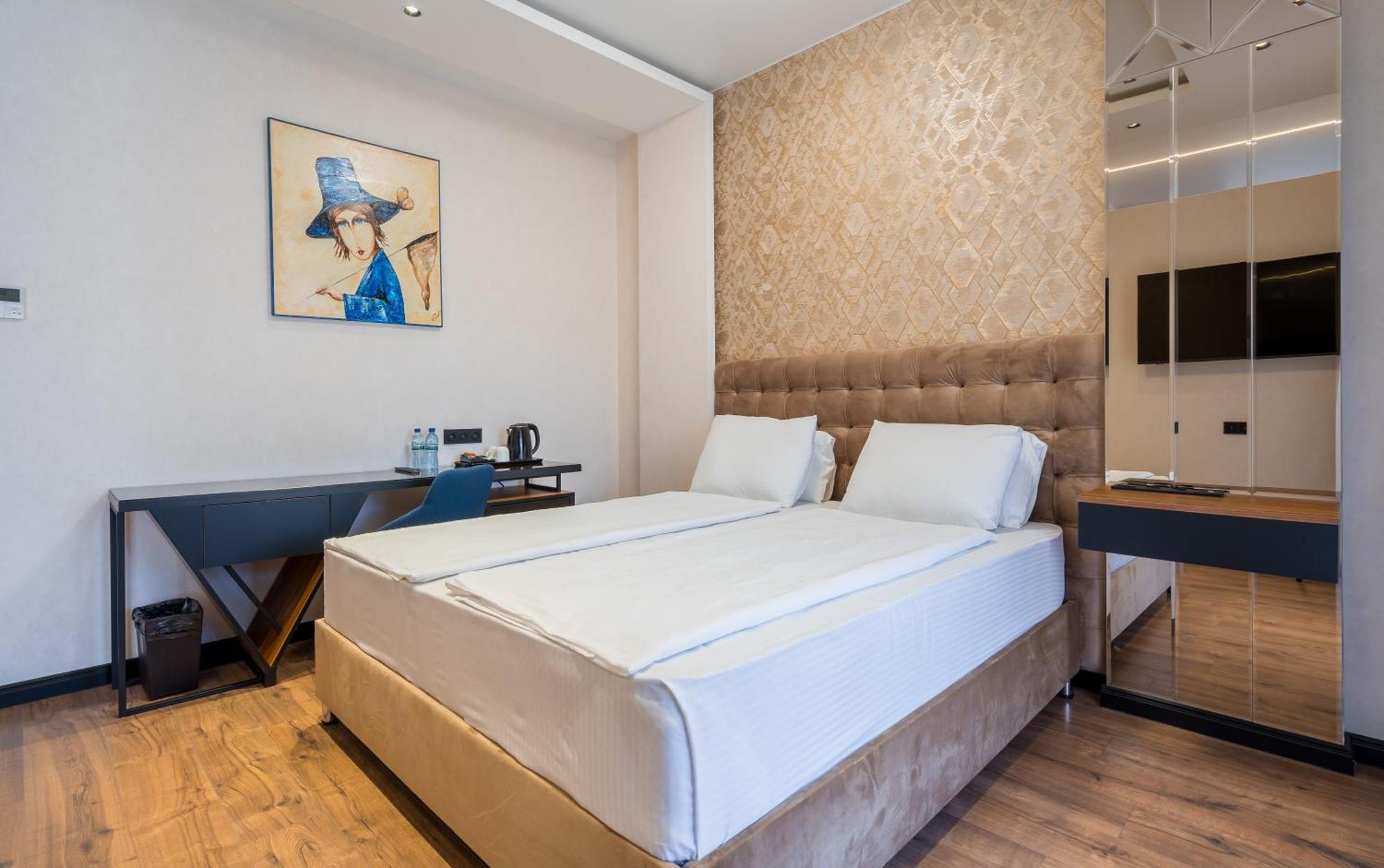 Olympus Hotel By Umbrella Tbilisi Esterno foto